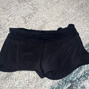 LuluLemon Speed Ups 2.5 Inch